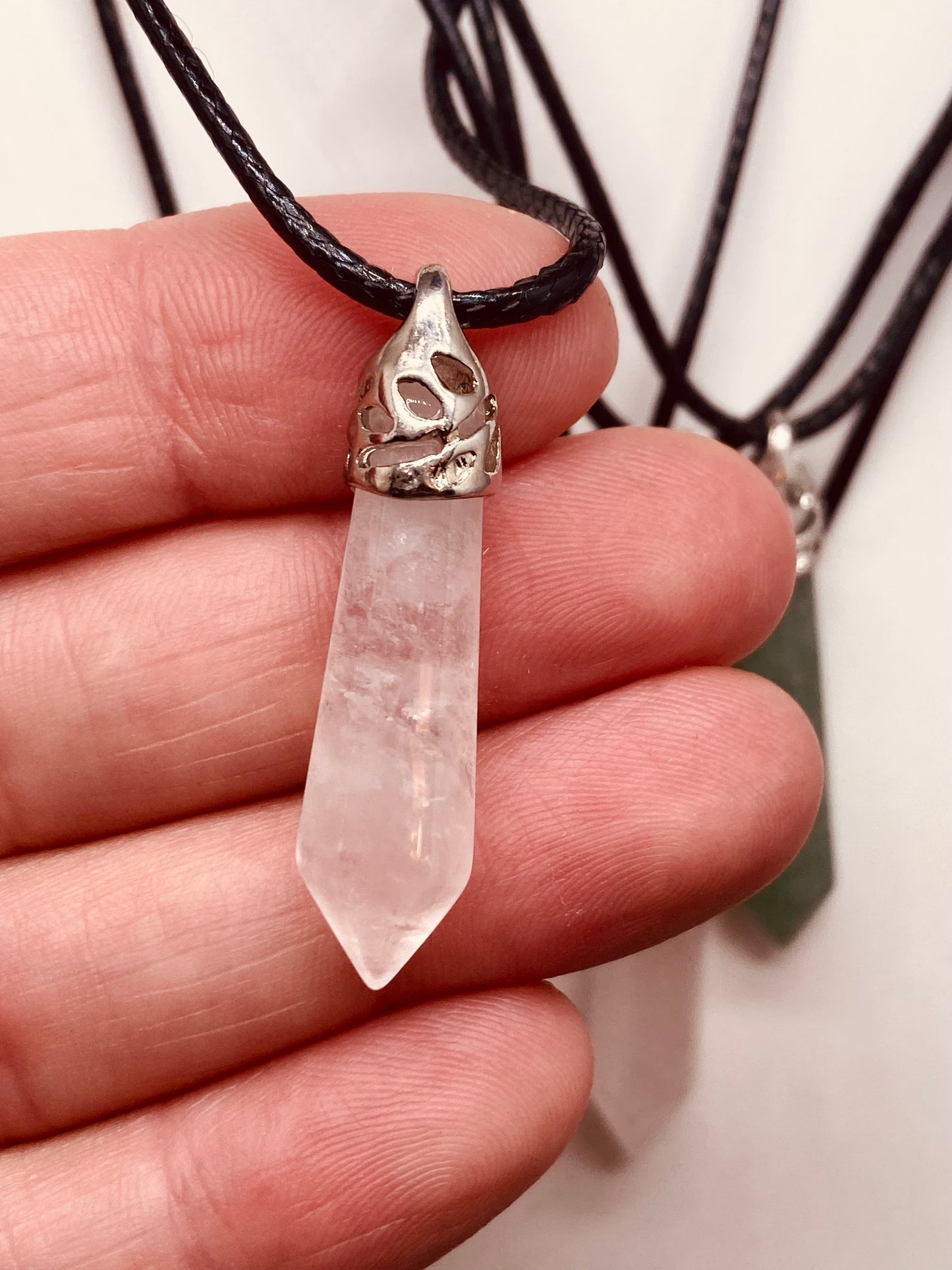 Stone point pendant