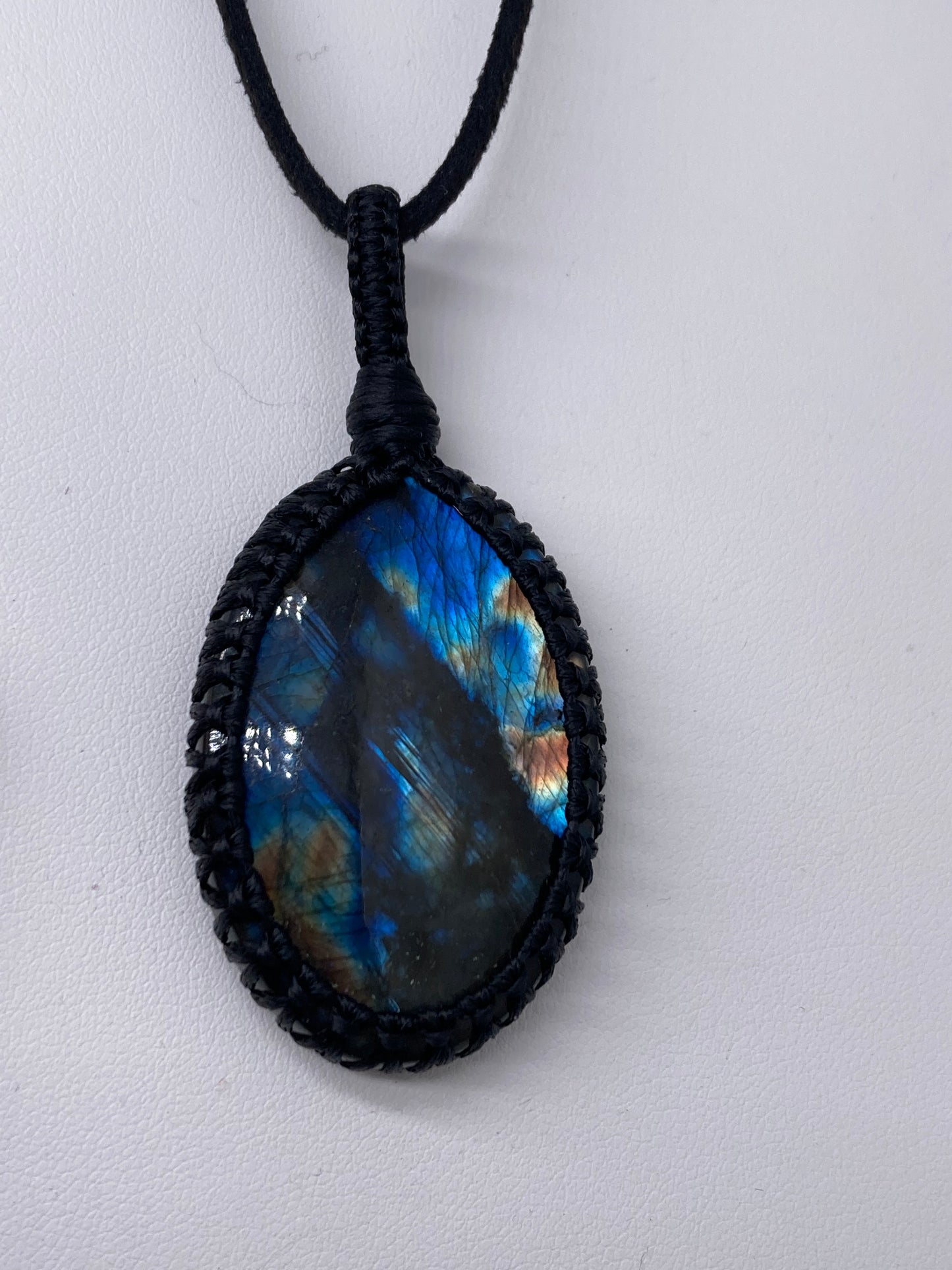 Labradorite pendant