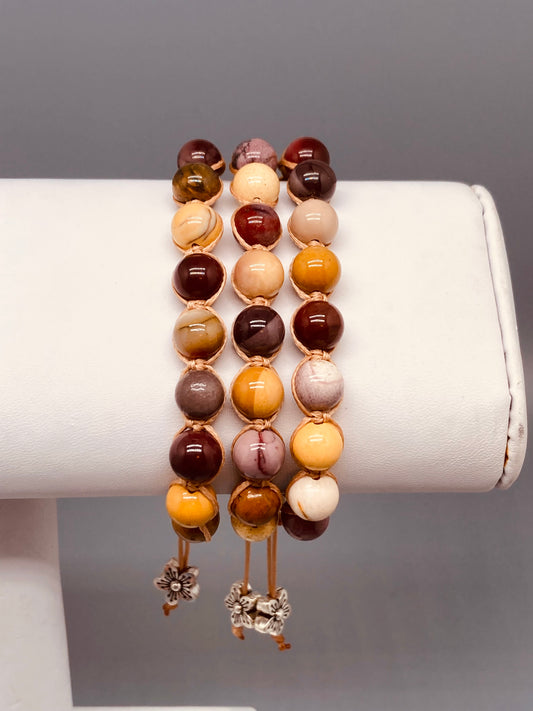 Mookaite Jasper macrame bracelet